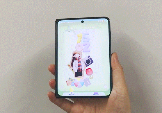 华为Pura X Max:细节制胜,3D互动空间引爆折叠屏市场