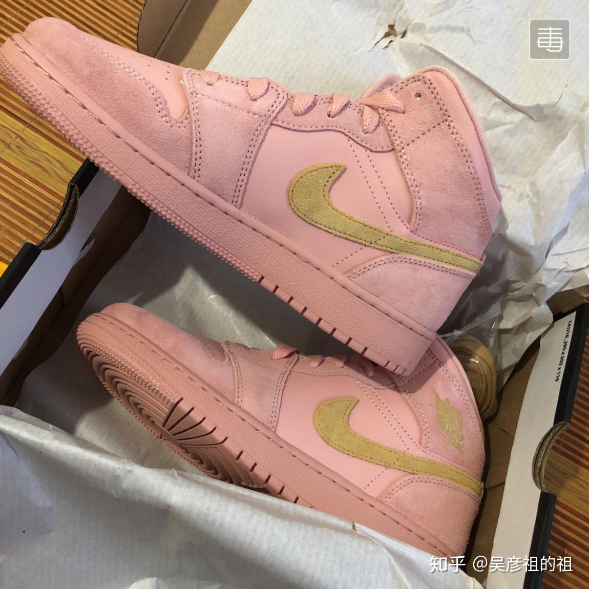 点燃低迷的七月aj1mid珊瑚金