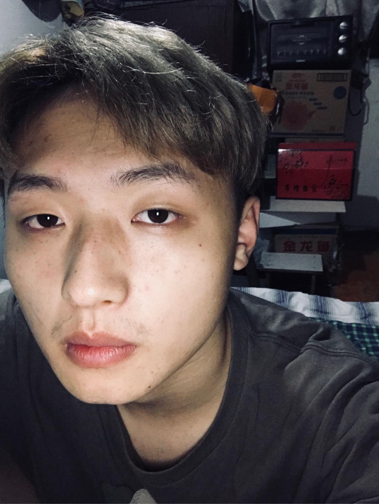 为什么有的人眼睛无神或者说无神的眼睛有什么特点