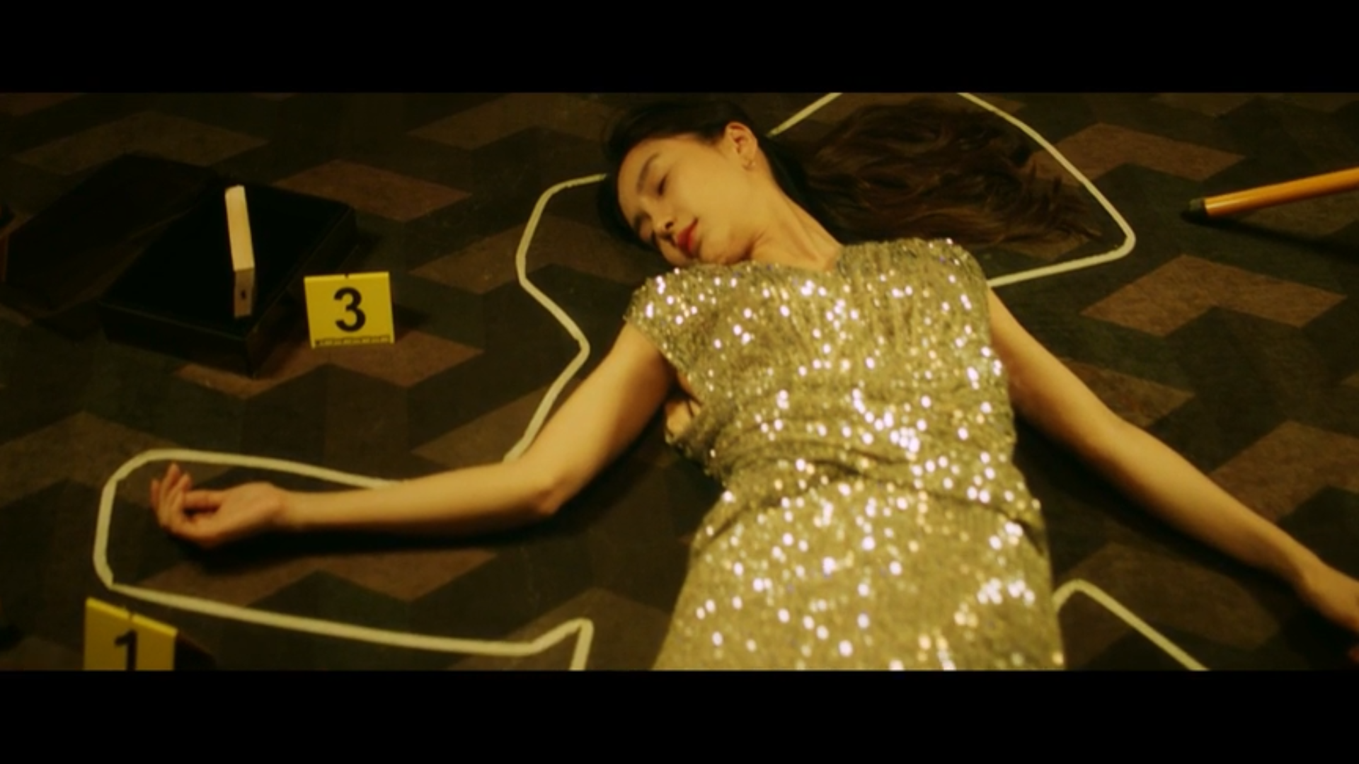 摩天大楼解析美宝为什么不报警有哪些bug动画片有何含义