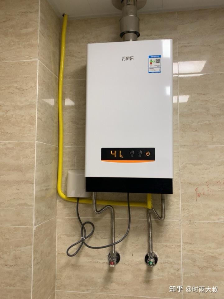 千元内综合分析推荐  :海尔>美的>万家乐千元以内出现在我我们名单中