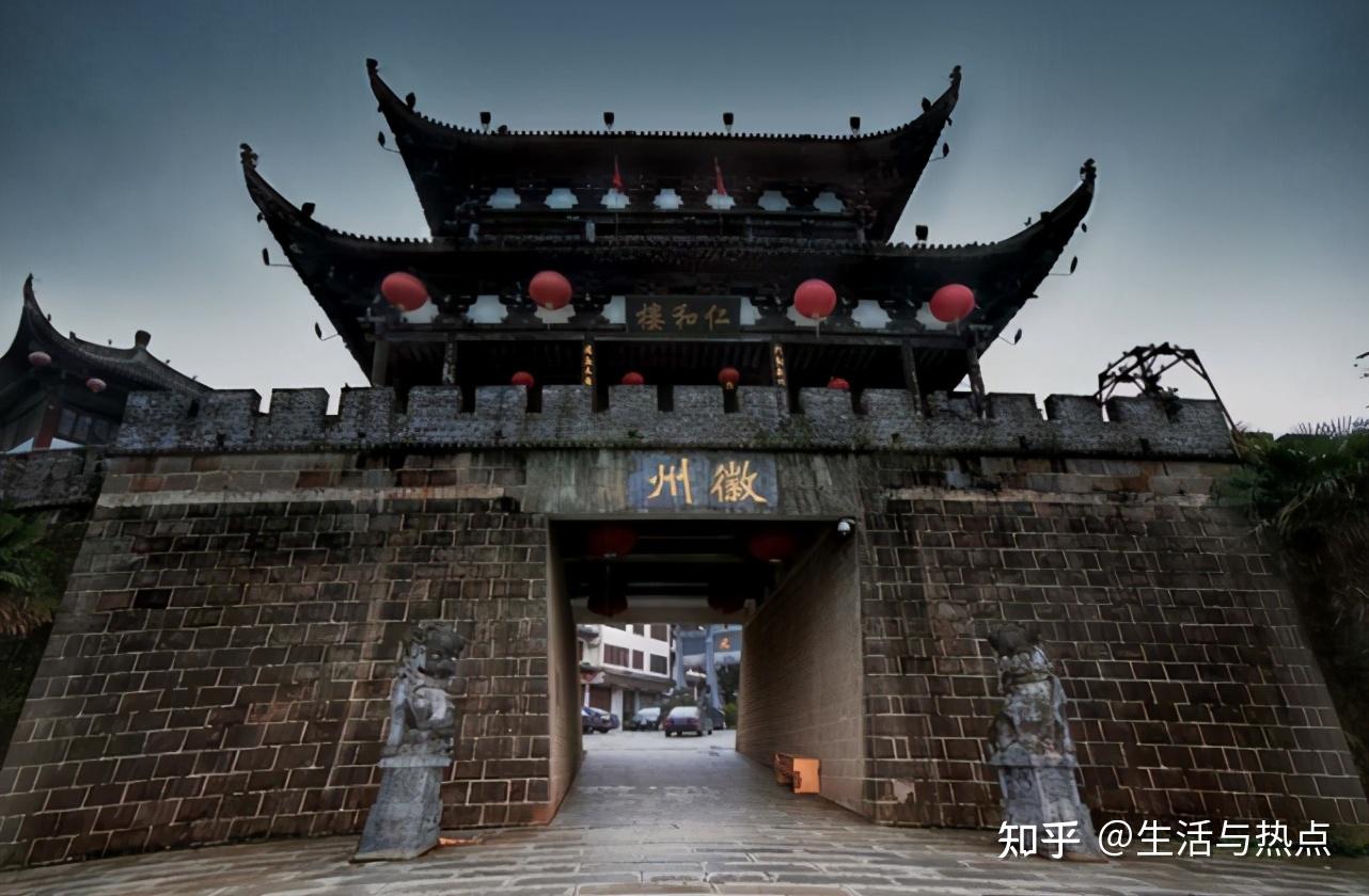 中国的四大古镇与四大古城,你去过几个?