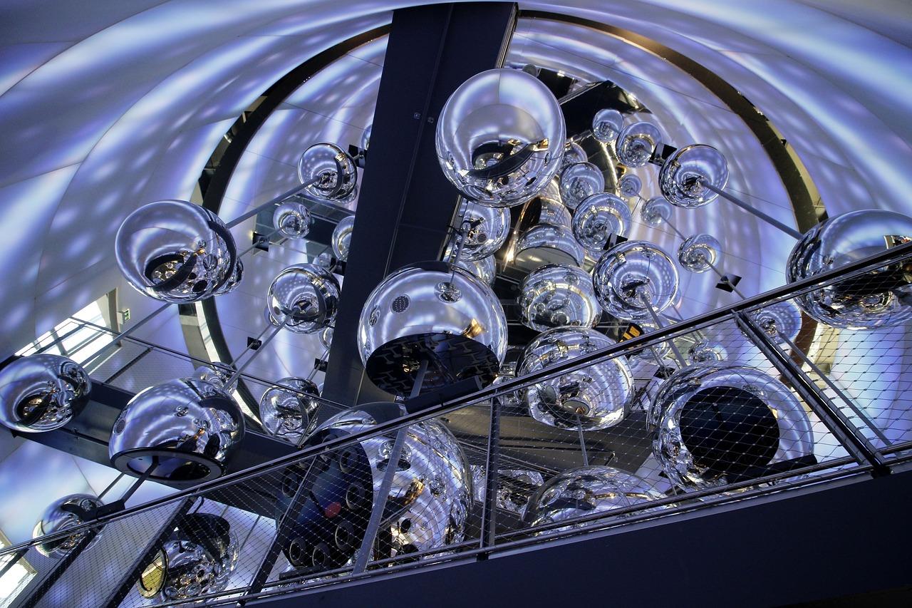 4. 简约现代吊灯配