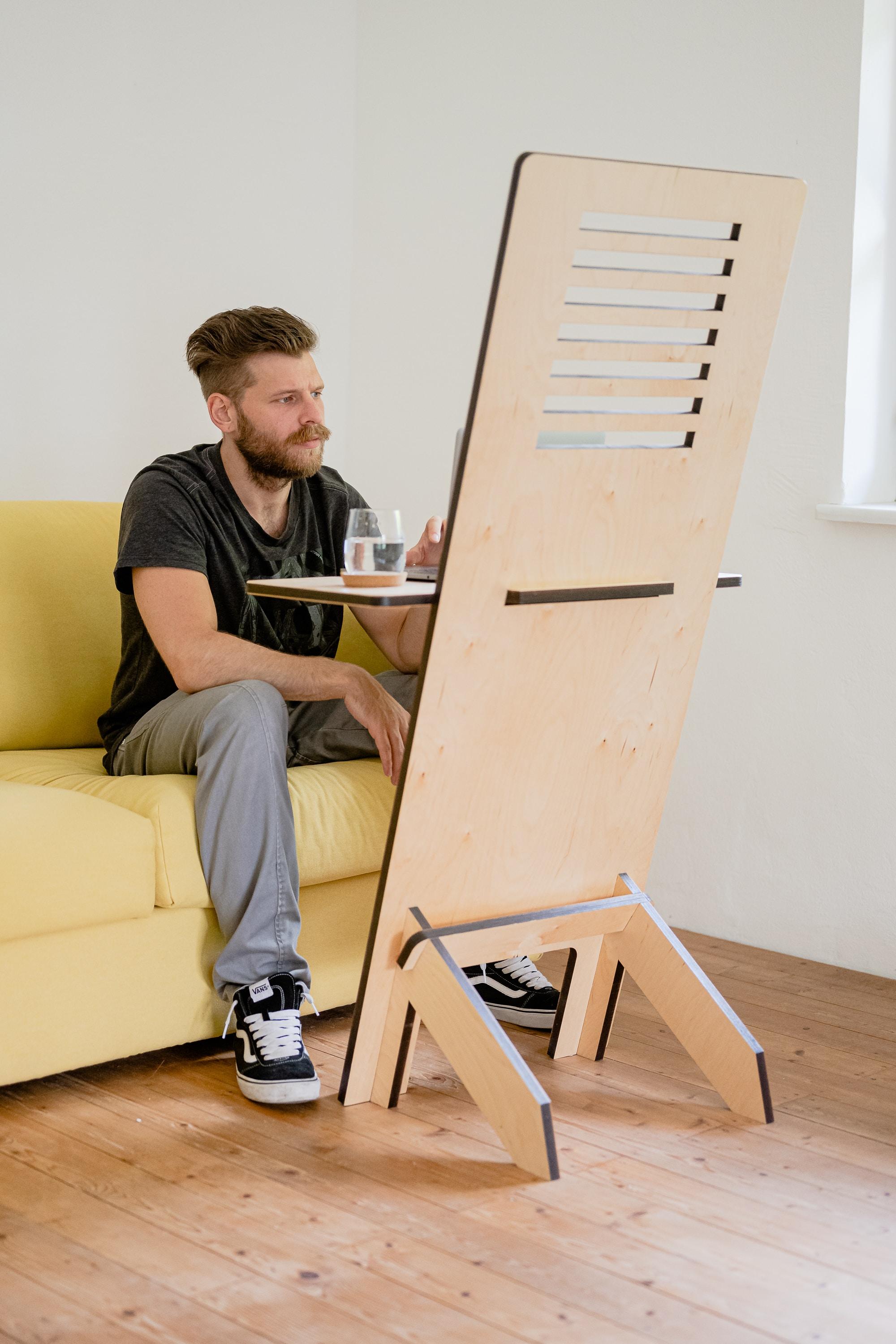 3. 精准测量讲台宽