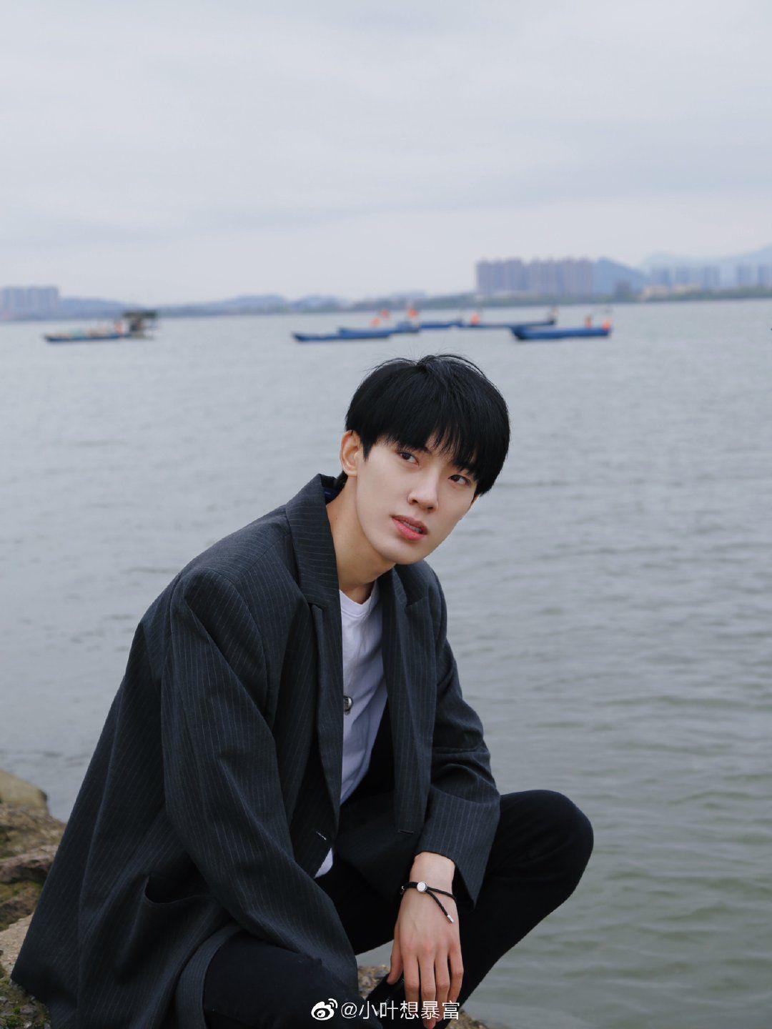 有叶航成的照片吗