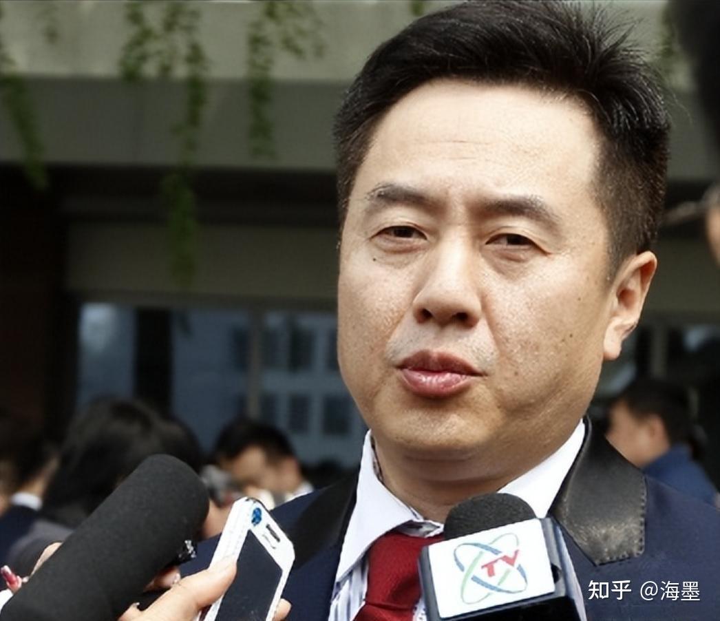 如何看待施之皓称樊振东是城市英雄,并计划邀请樊振东推动上海市乒乓