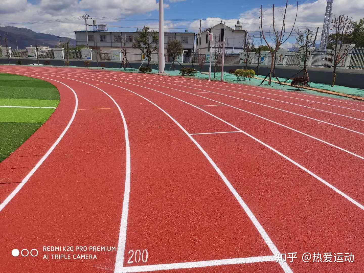 200米跑道没一道起跑线怎么设置? - 知乎