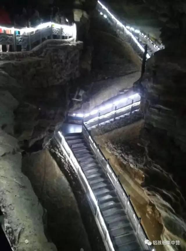 两个人从广东广州到湖南旅游要花多少钱?