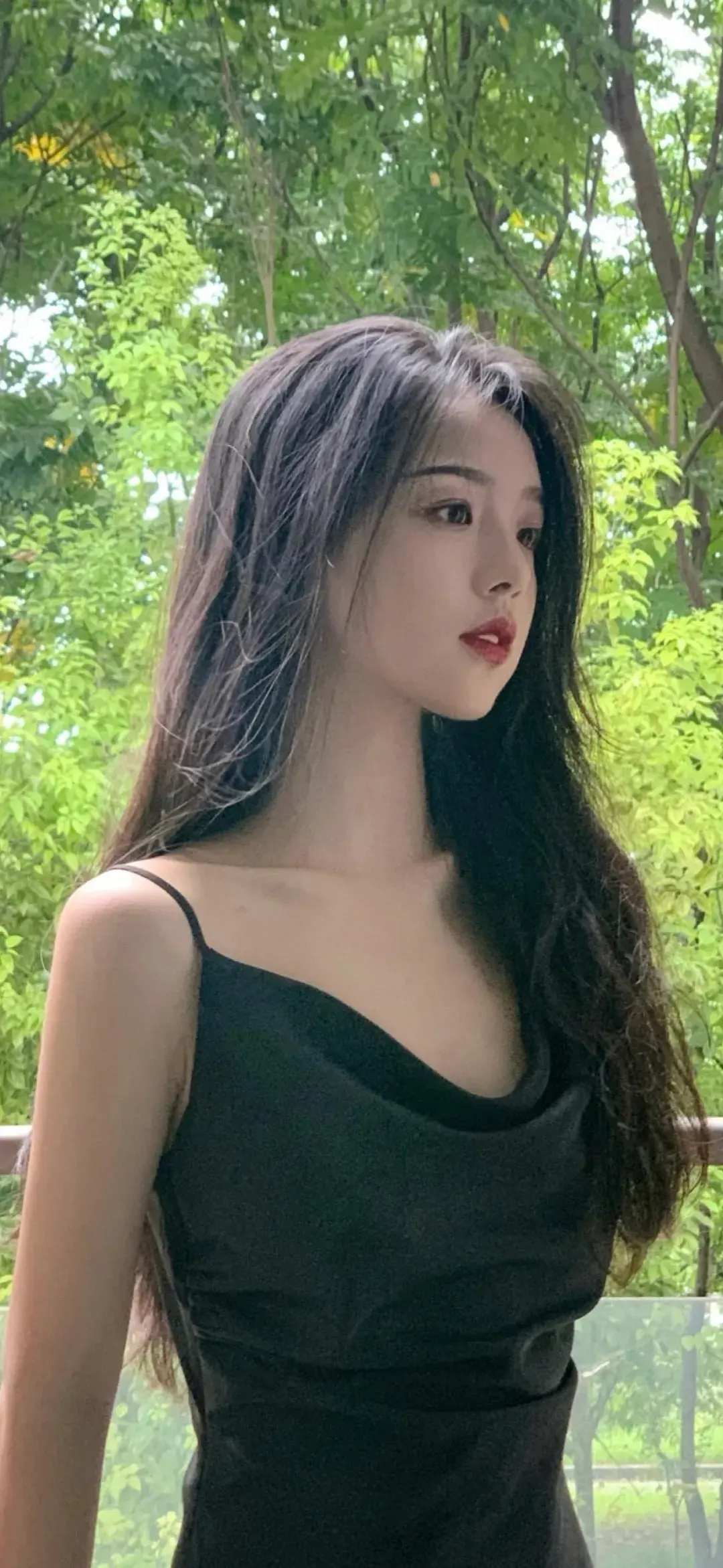 有没有可以搬运的性感而不骚的壁纸