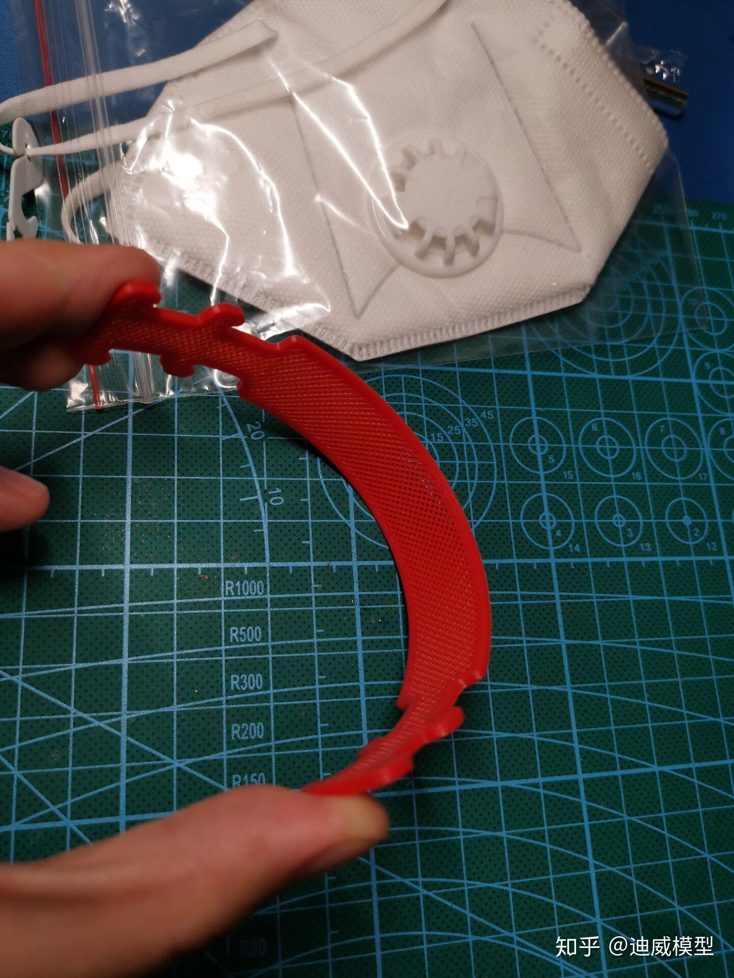 n95口罩挂钩的3d打印文件