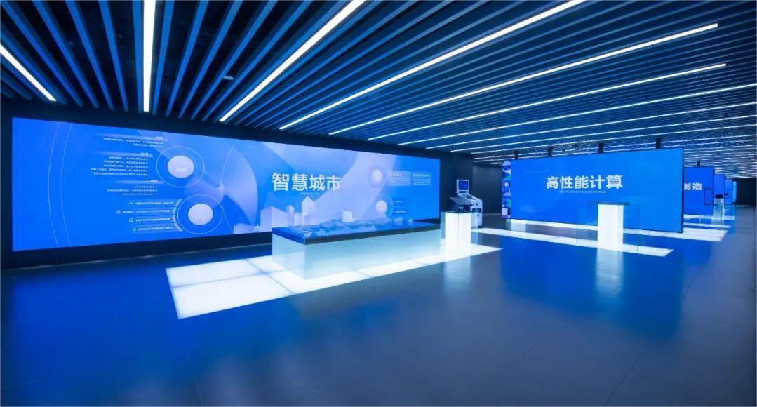 联想未来中心沉浸式感受智慧科技的魅力