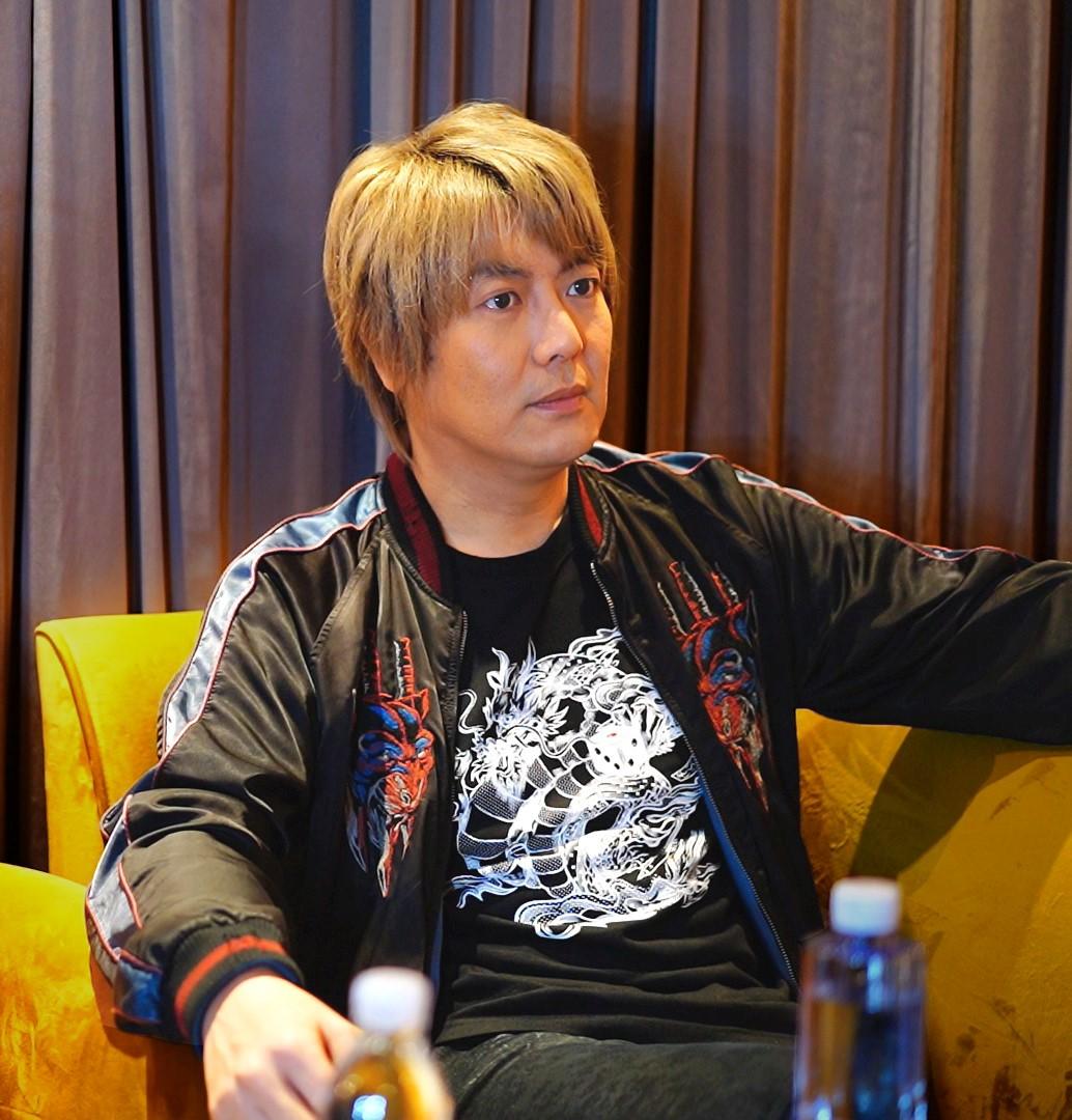 轻库娘的灵魂拷问对谈八木沼悟志elliefripside成为了大家共同的存在