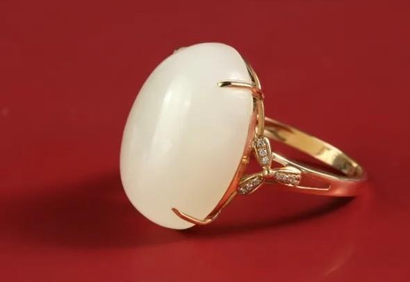 和田玉双圈+戒指（已被预订） 金镶玉戒指，让和田玉拥有更多样的美！ - 知乎