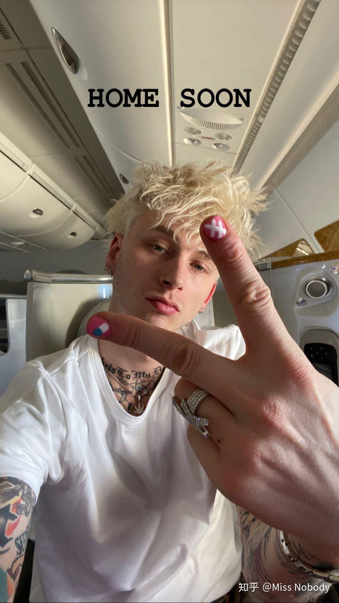 怎么评价machine gun kelly这位白人rapper?