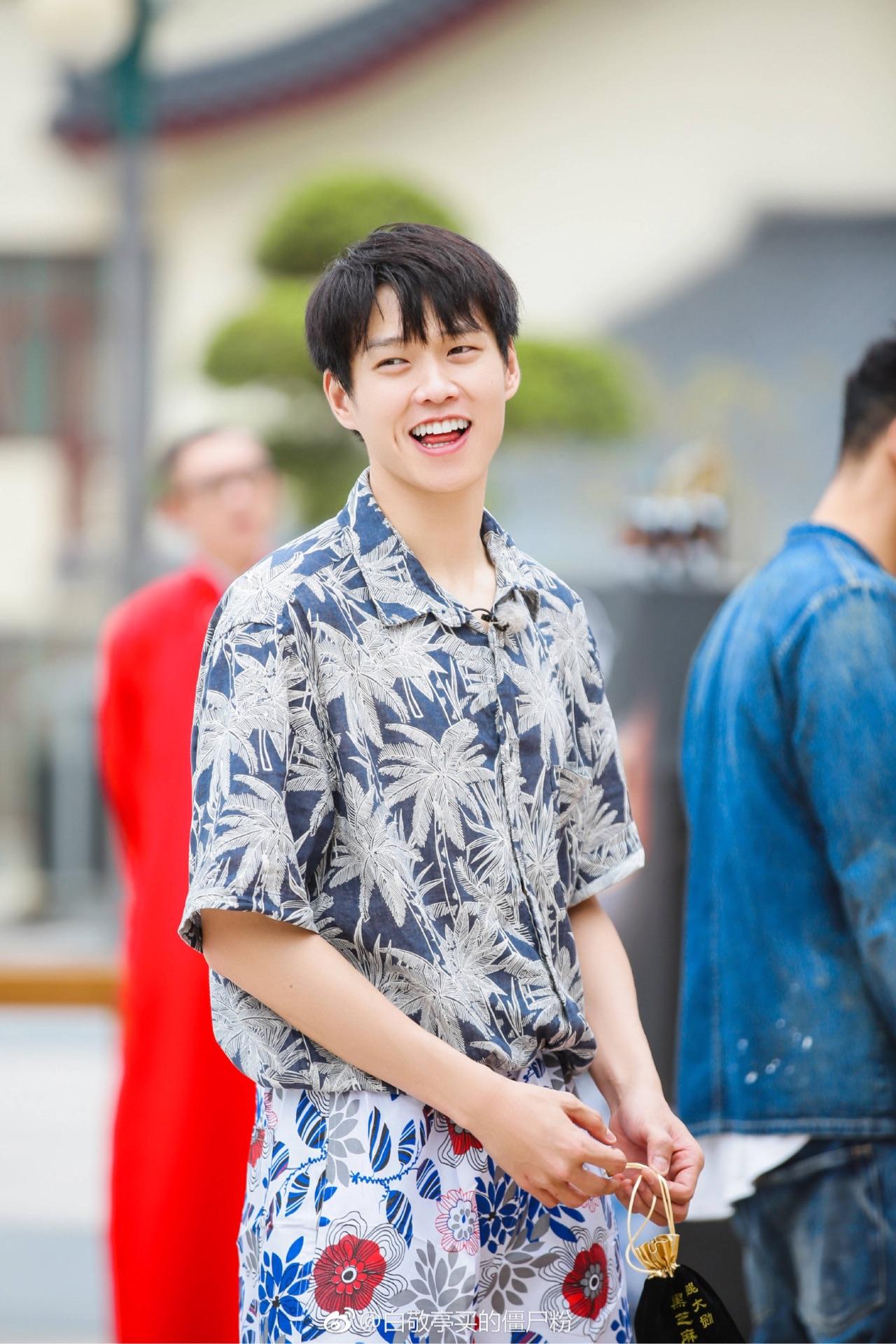 如何评价魏大勋在二十四小时中的表现? - 知乎