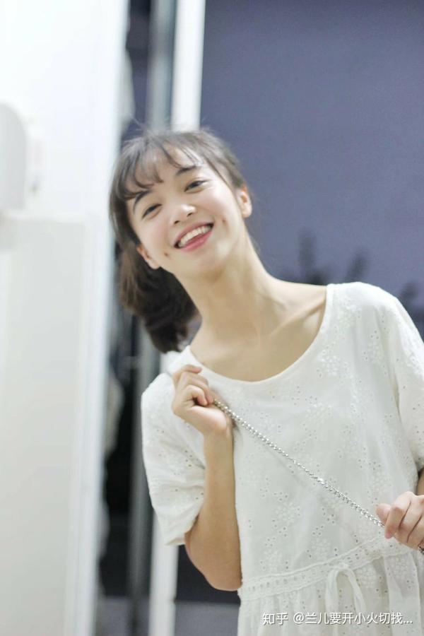 你见过最美的高中女生是什么样子?