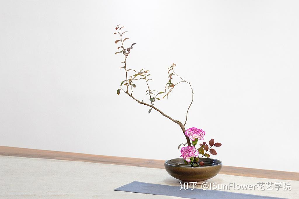 Isunflower花艺学院:日式插花的5种基本花型 - 知乎