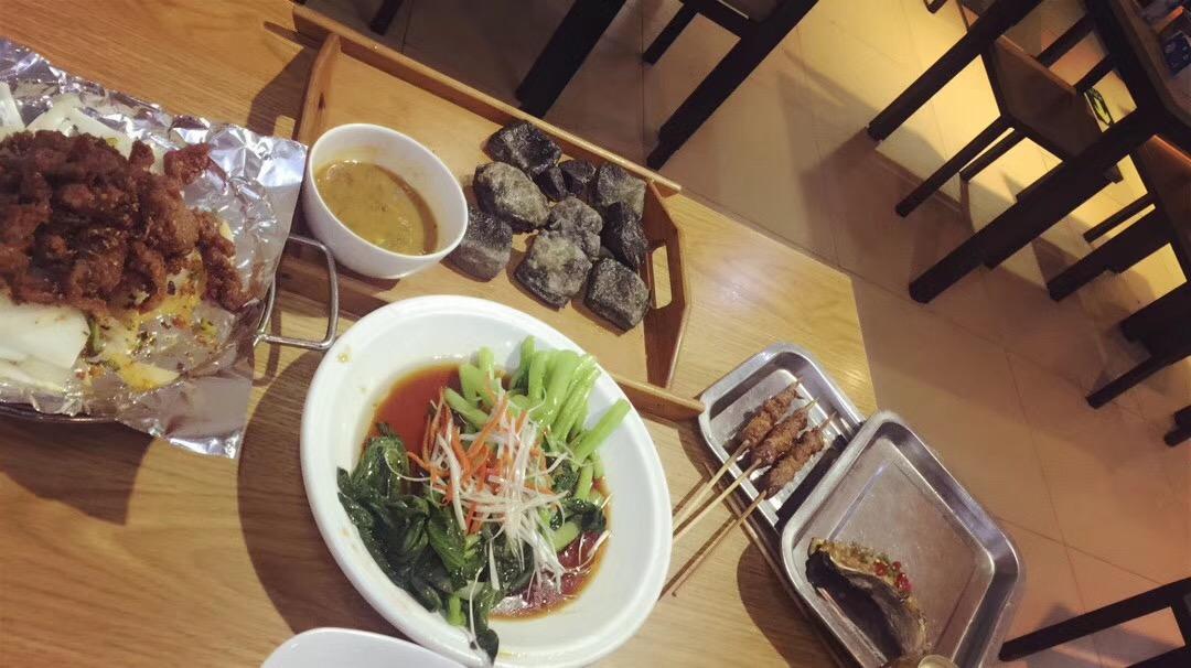 大家对饭量大的女生持什么看法?