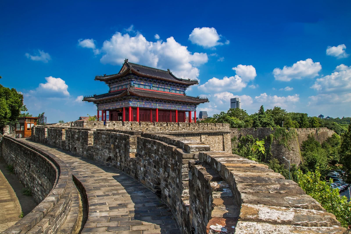 【携程攻略】保定腰山王氏庄园景点,腰山王氏庄园是中国古建筑史上一处罕见的超规制清代城堡式民居建筑群…
