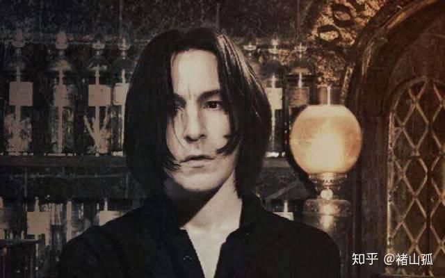 有哪些适合做头像的哈利波特斯内普教授的照片