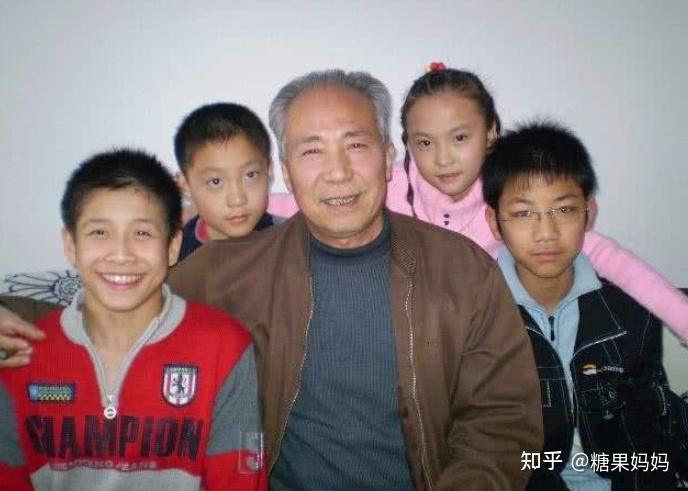 隔辈带娃，为何多数老人选择“带外孙”，不疼亲孙子了？ - 知乎