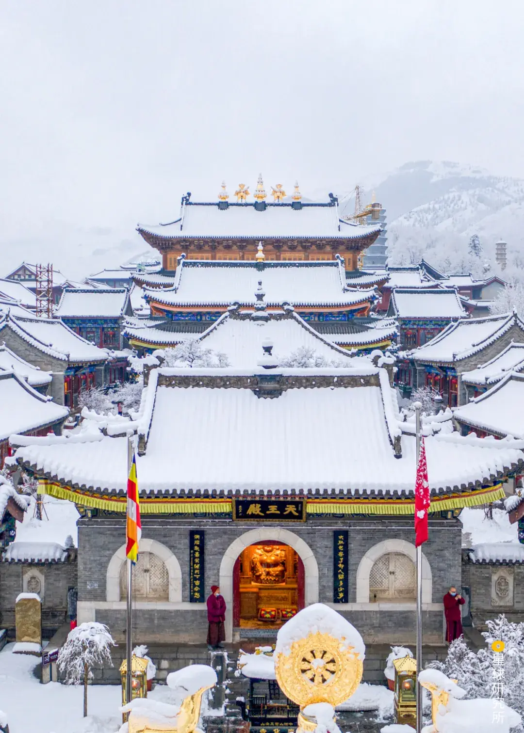 「五台山」是一个什么景点,有哪些吸引人的地方和游览建议?-五台山怎么样好玩吗