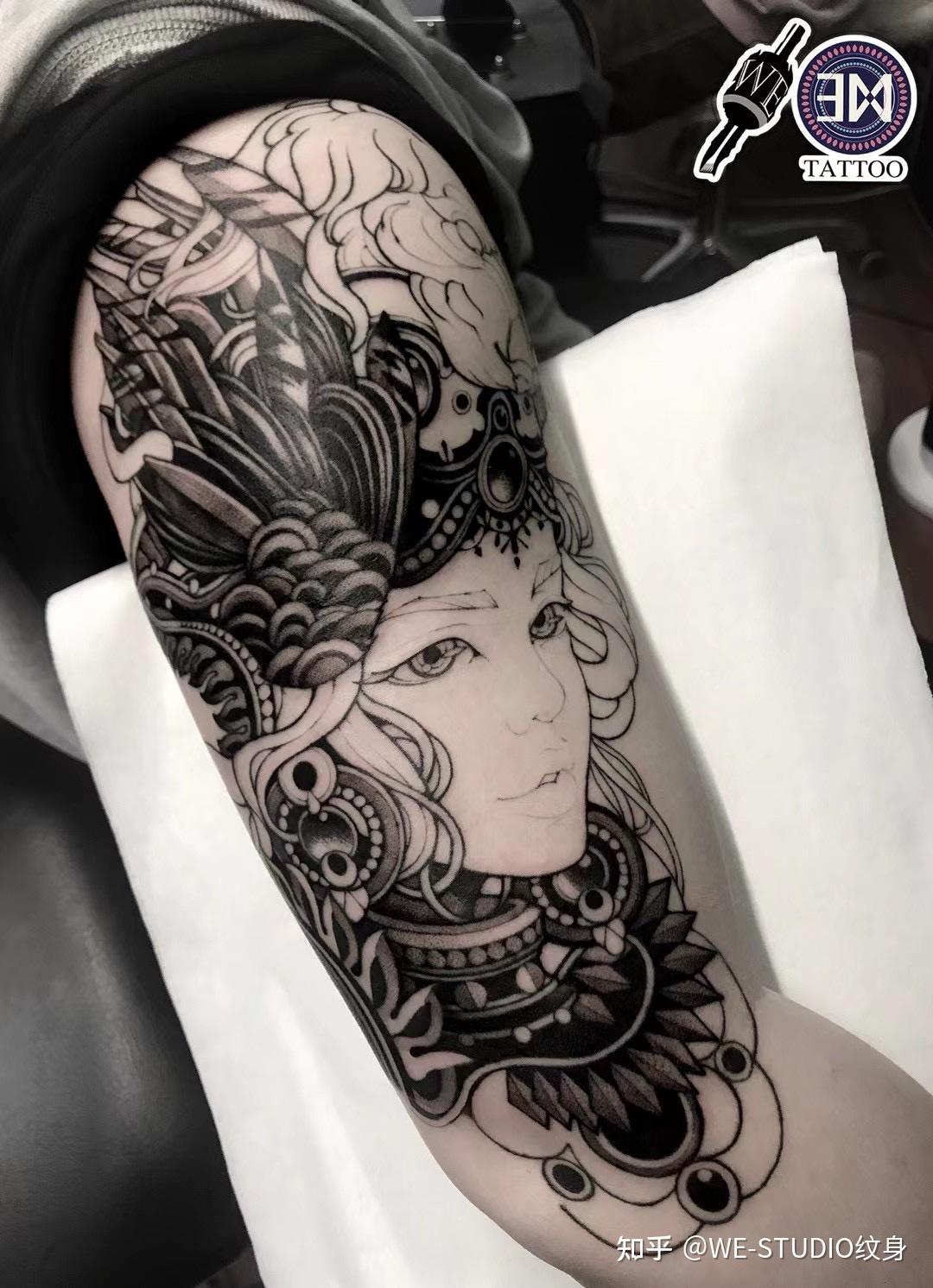 爱人与爱宠肖像花臂定制westudio成都纹身刺青原创设计工作室