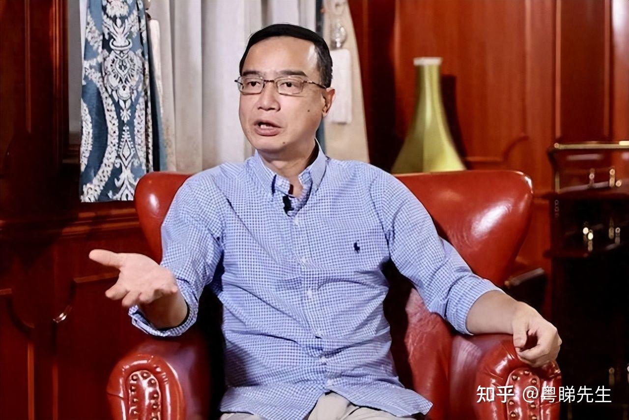 61岁tvb「御用讲波佬」原来是猛料学霸 曾被吐槽主持不专业