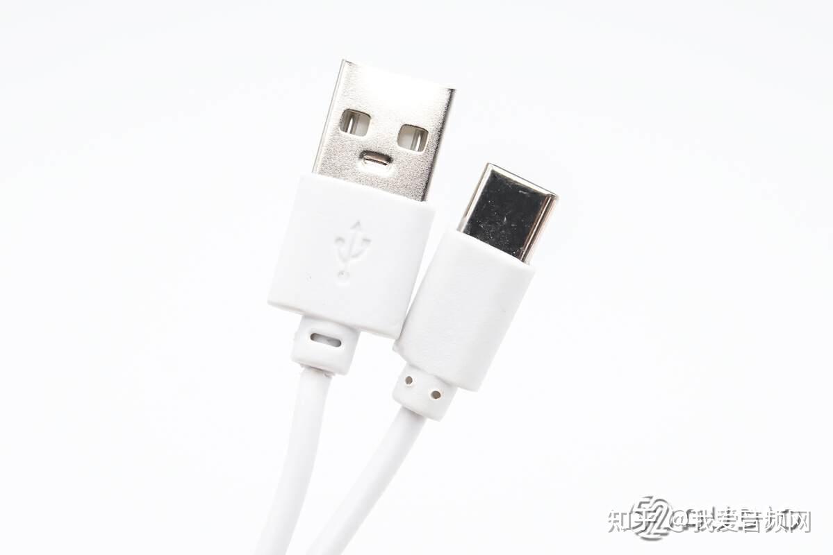 miniso a02夹耳式无线蓝牙耳机拆解,支持数字电量显示,提供25h综合
