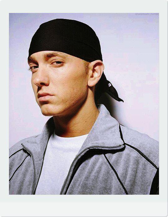 跪求好看的姆爷高清壁纸无水印那种谢谢