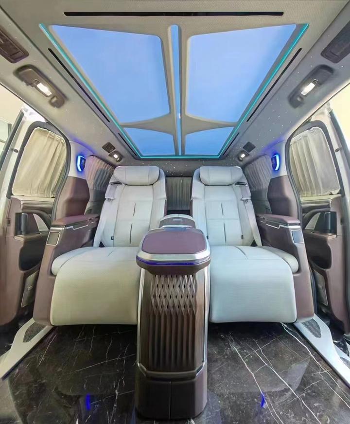 别克gl8改装座椅内饰公务舱白棕拼色内饰案例