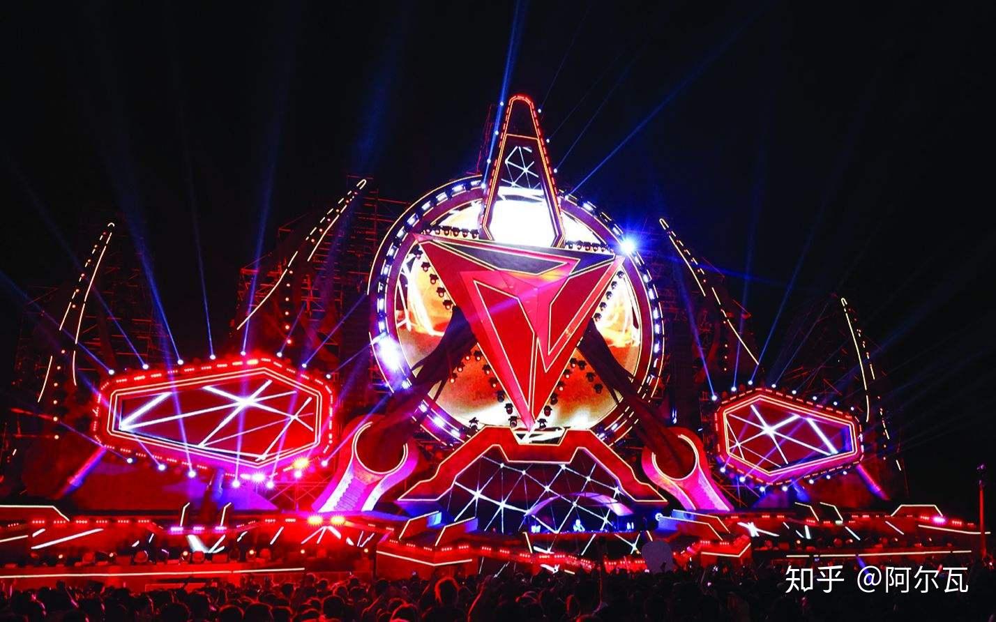 如何评价即刻电音的舞美设计