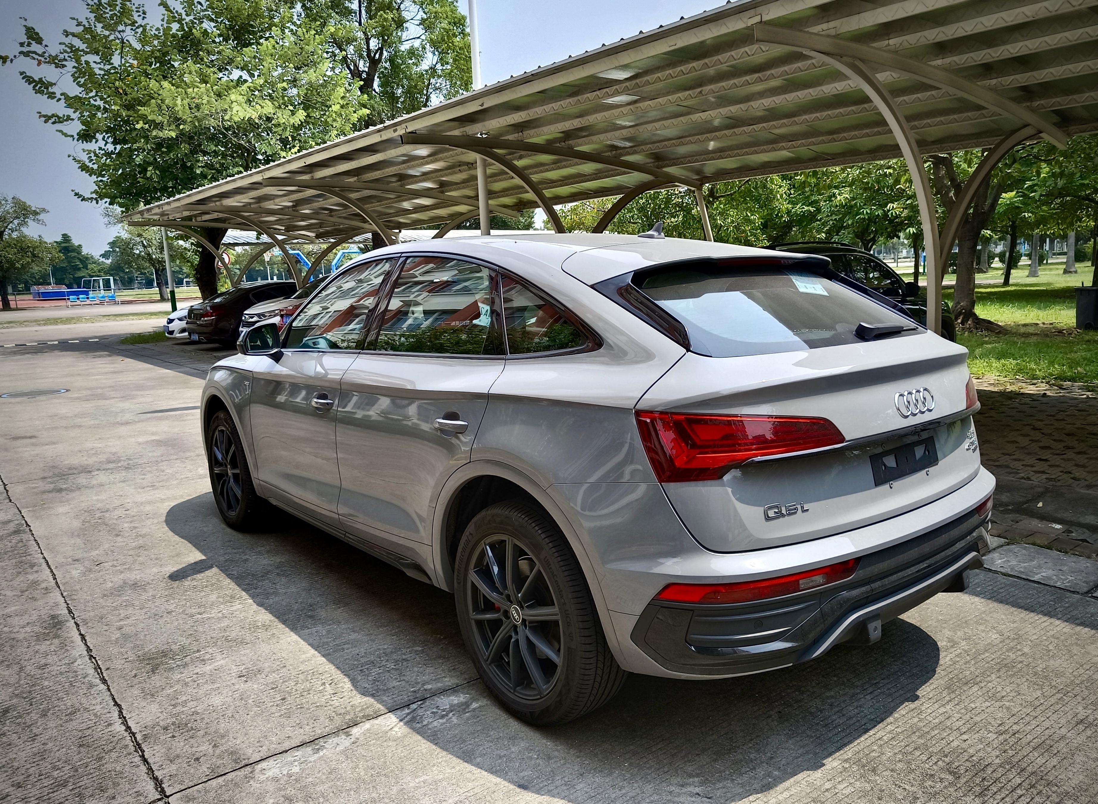 奥迪q5l sportback:诠释不拘一格的豪华轿跑型格