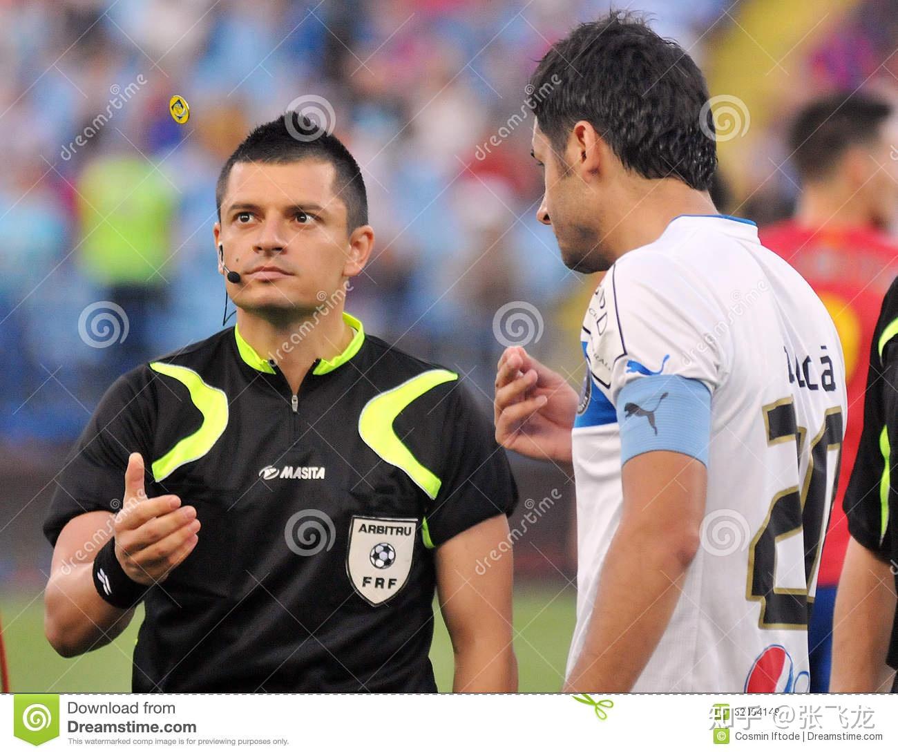 足球比赛开场抛的硬币有硬性规定用哪款吗