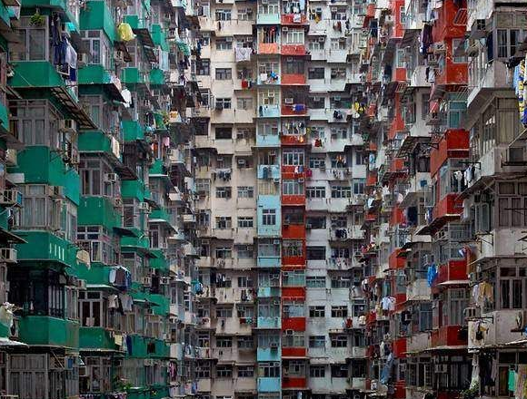 香港有多少人居住 v2-6d1c342c967566229b7d2dd31e7ff940_r.jpg