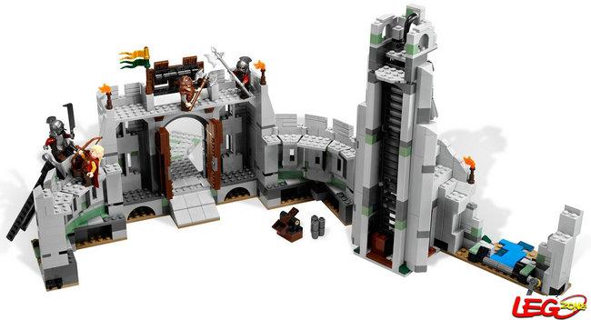 配图看魔戒71:圣盔谷攻守之夜【多图:乐高小人再现战争场面】