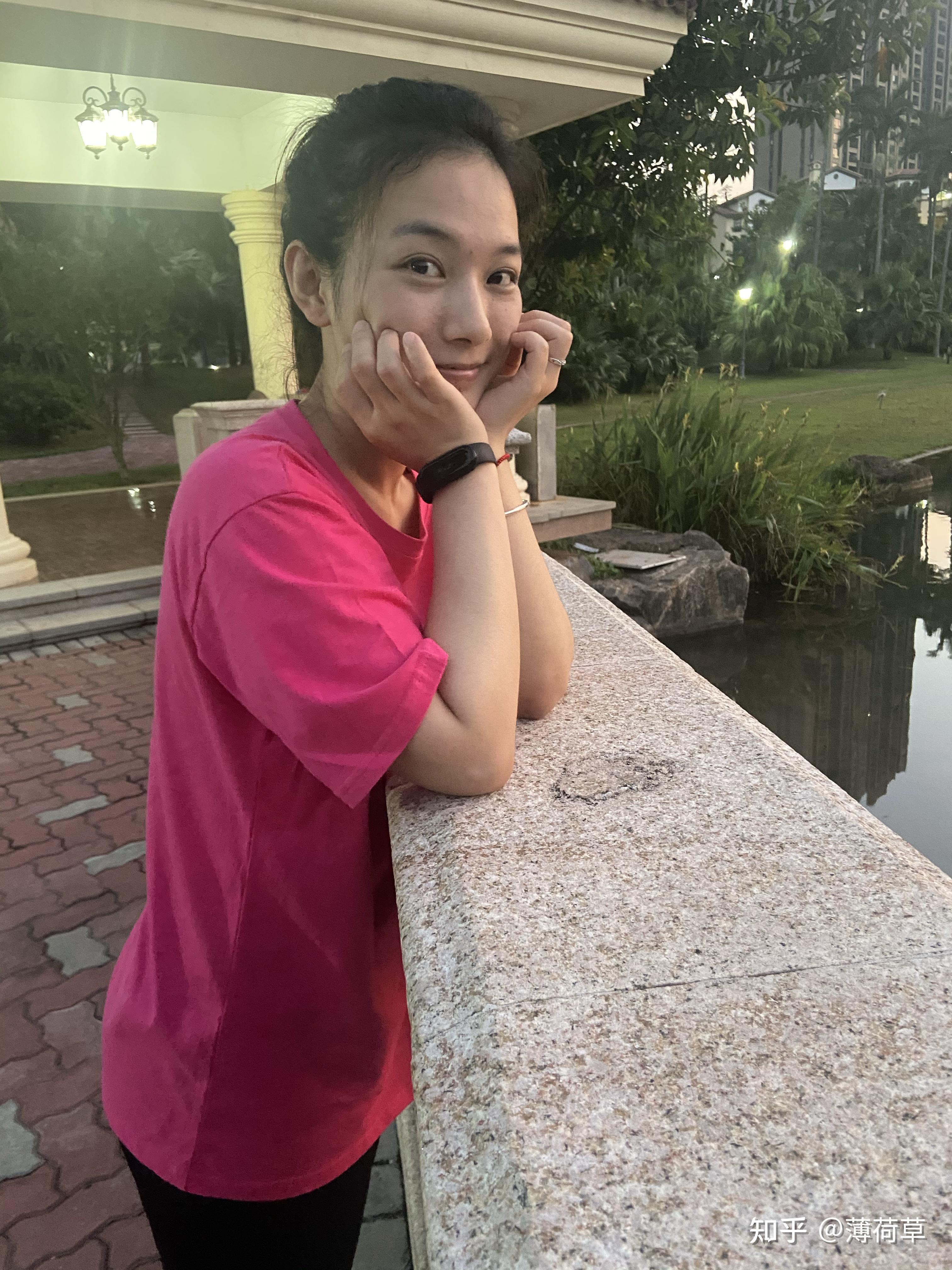 实际生活中,大部分女生素颜是什么水平? - 知乎