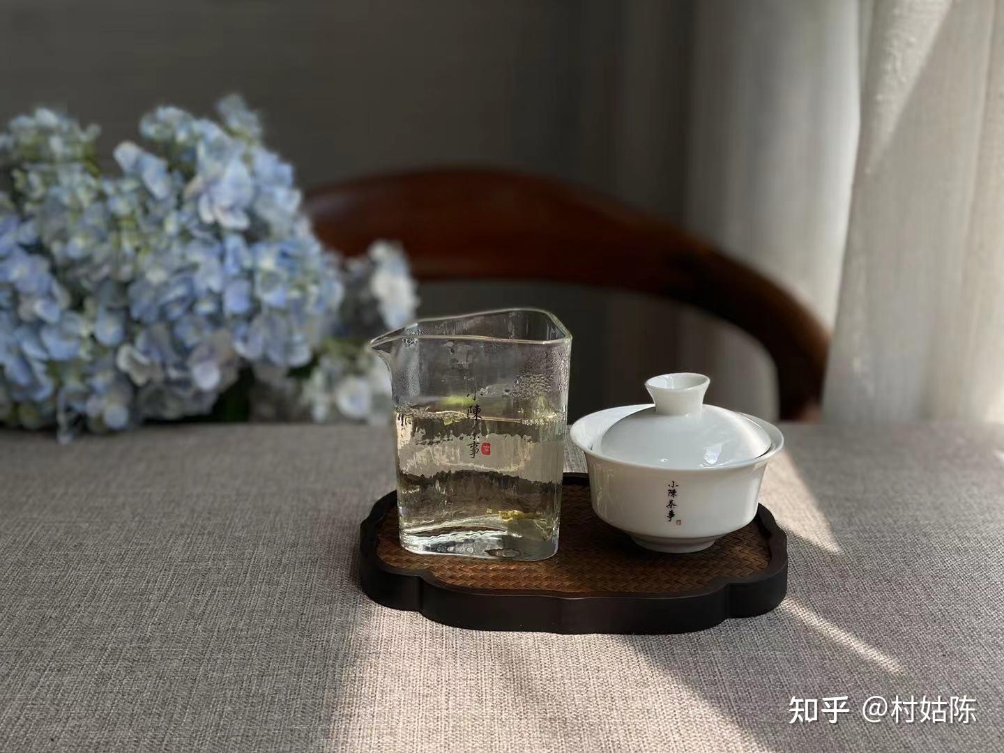 喝茶应该用茶缸还是茶具?