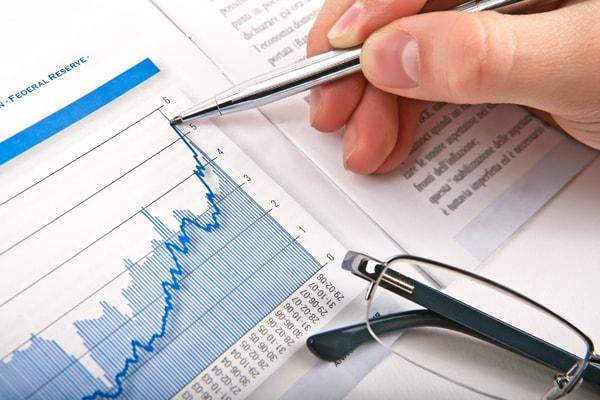 新华鲜报社融增量超15万亿元金融“活水”激发经济活力