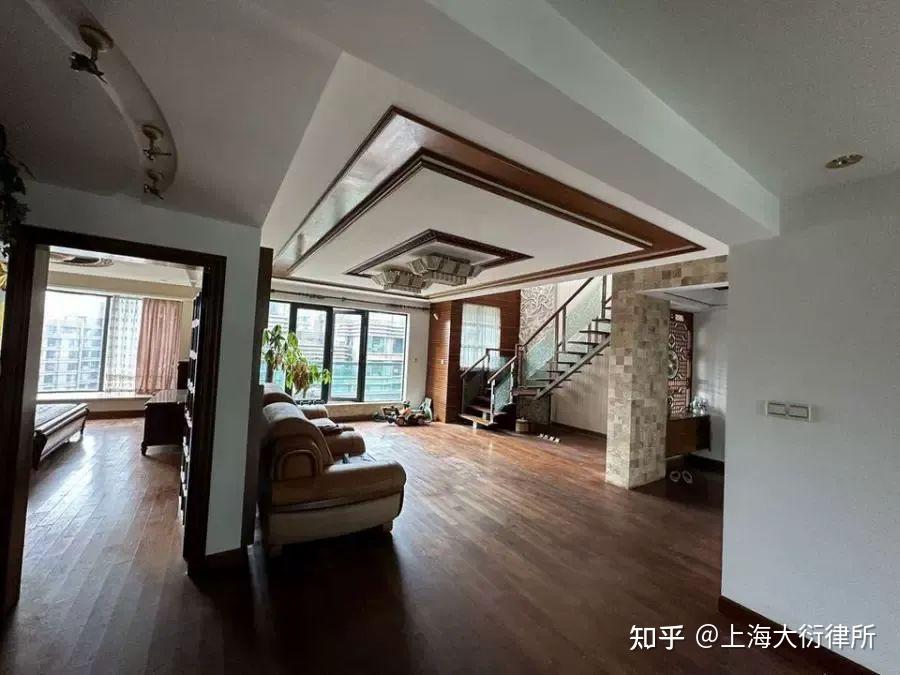 稀缺顶楼复式，臻品推荐——上海绿城 - 知乎