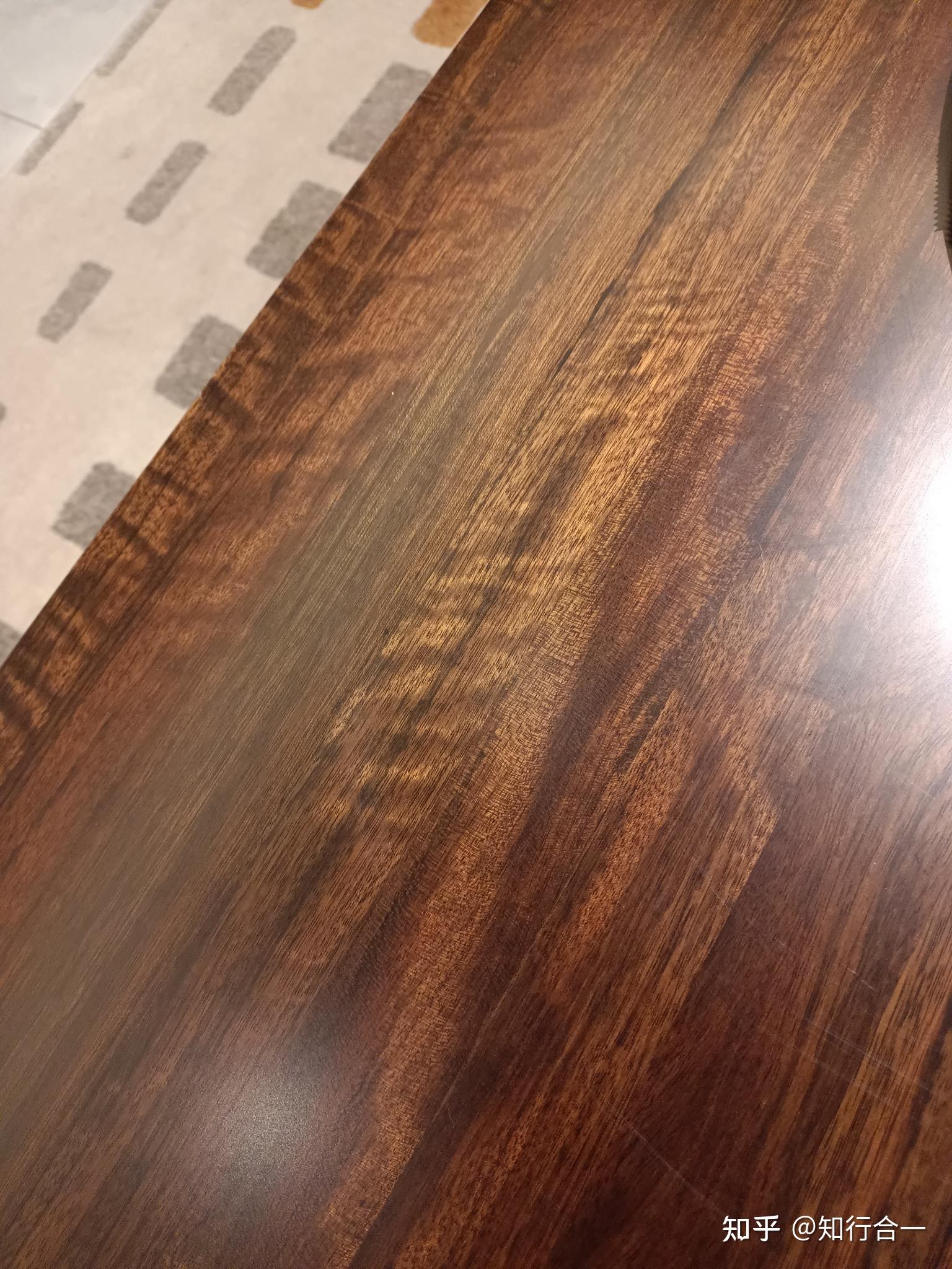 主材都是采用爱里古夷苏木和澳洲小牛皮