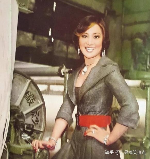 风月女王陈萍:从风尘女郎到母女双雄,她的人生令人瞩目! - 知乎