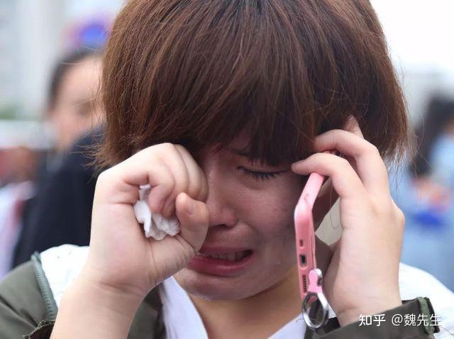 忽视复查甲状腺结节变成癌济南女子痛哭儿子才5岁舍不得