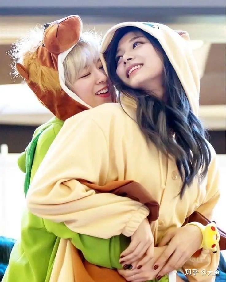 redvelvet裴珠泫好看还是twice周子瑜好看啊