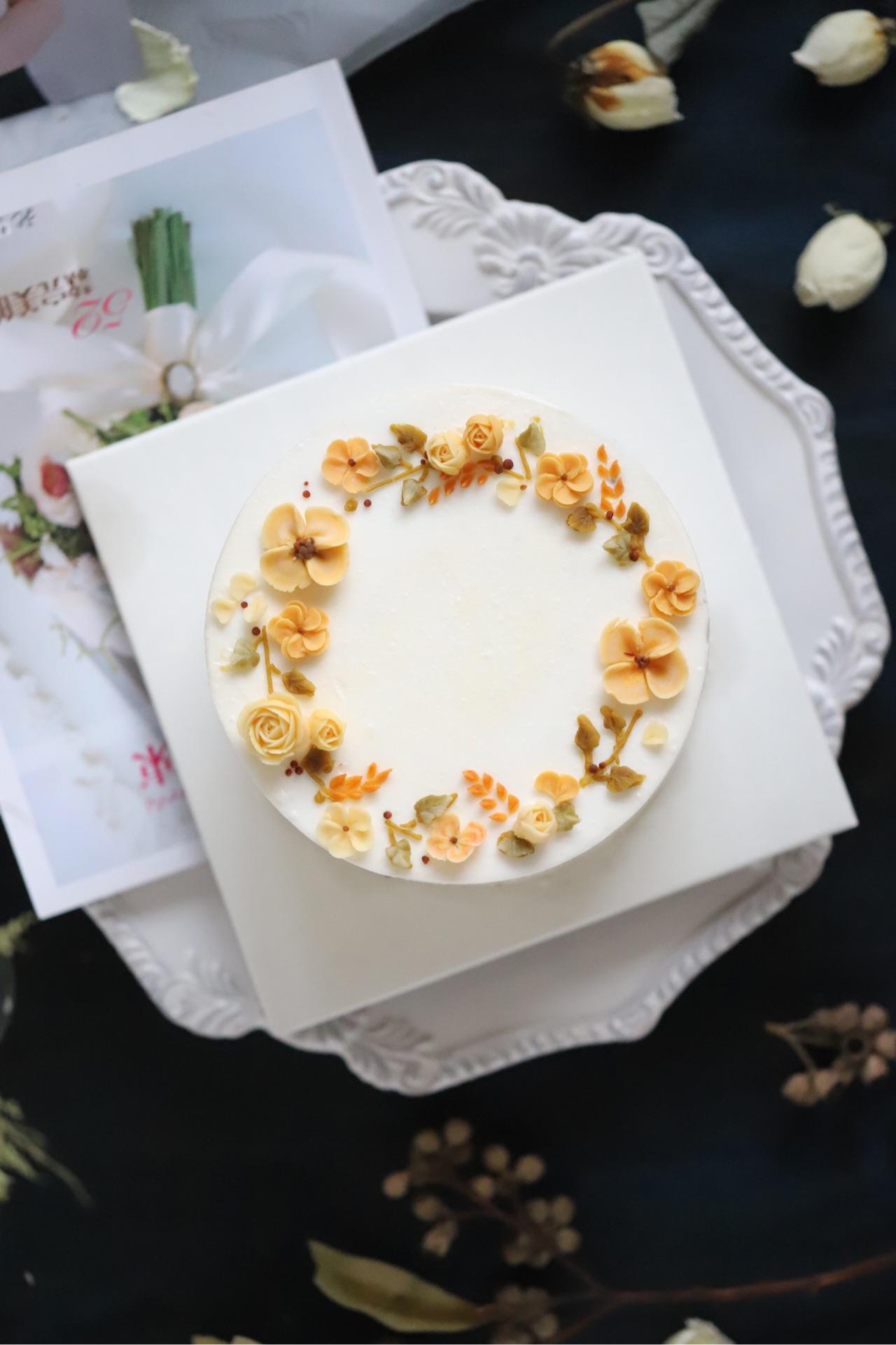 私房款韩式裱花蛋糕的做法