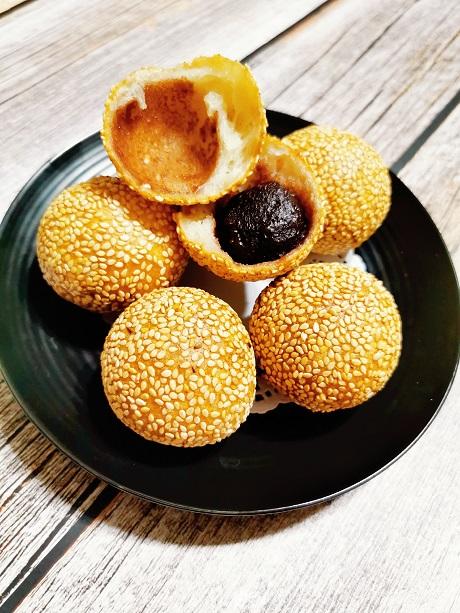 空心芝麻球外酥里软可加入家庭豪华早餐食谱