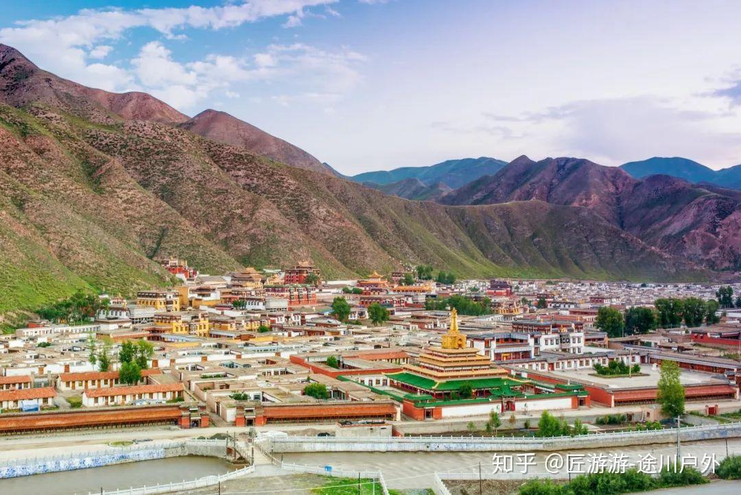 全球最美高铁线!一路连接青甘川,霸占中国95%的美景