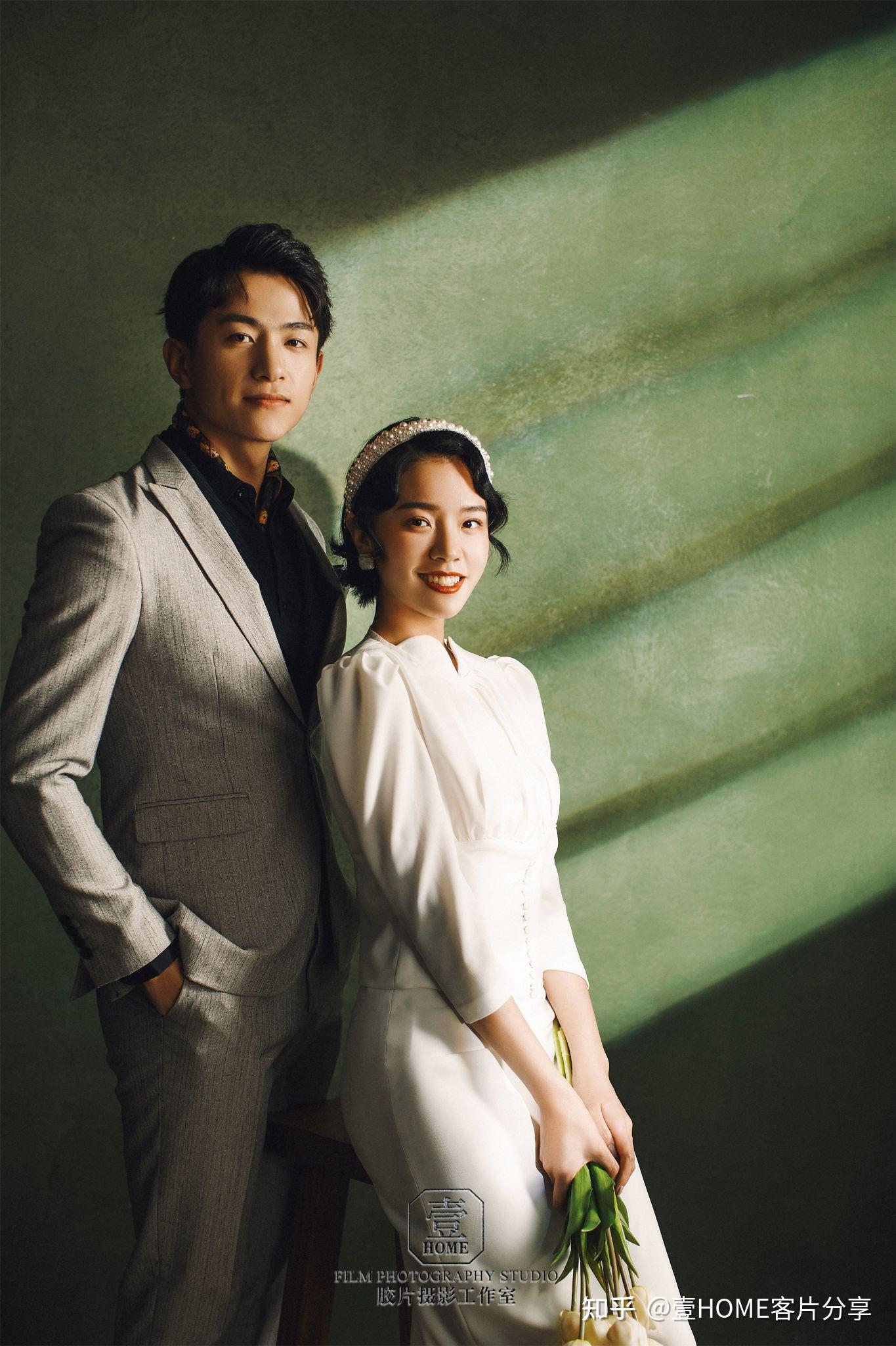 2021抢先看超耐看的光影极简婚纱照