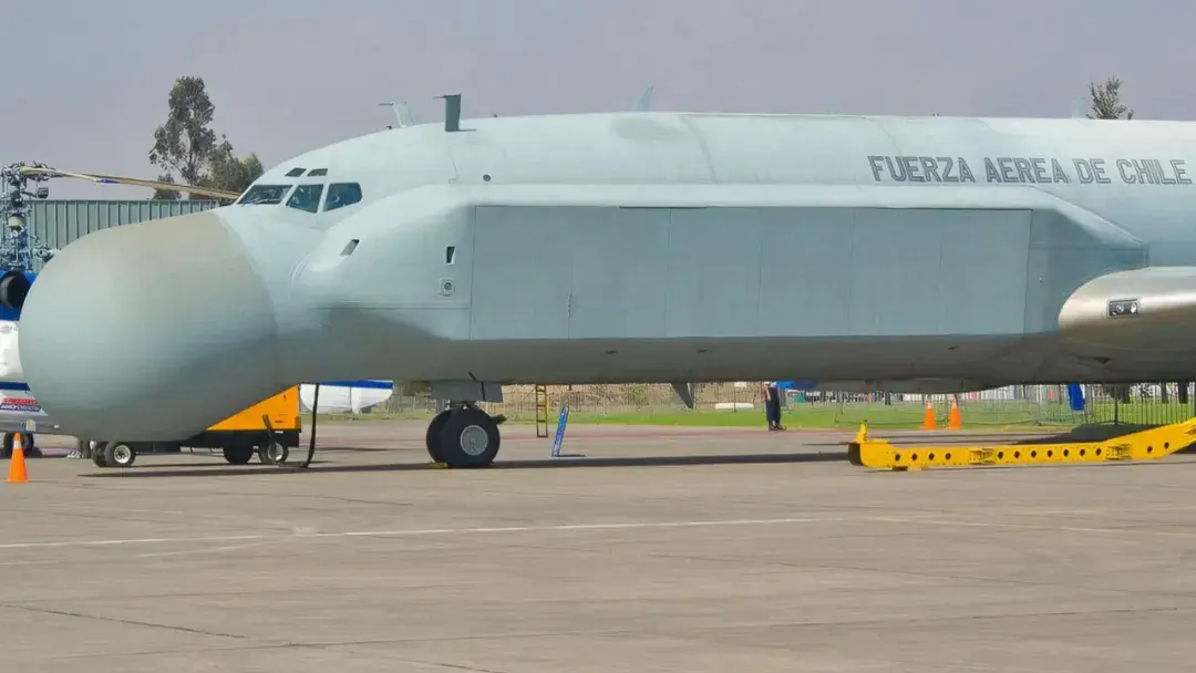 空警600世界最强舰载预警机:气动布局,数字阵列雷达,反隐形