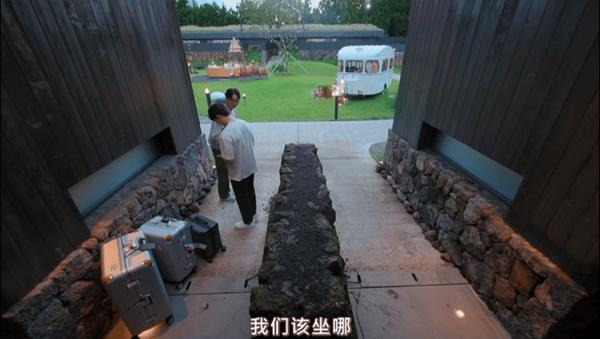 《母胎单身恋爱大作战》脑洞炸了,韩国恋综又出新“尺度”!